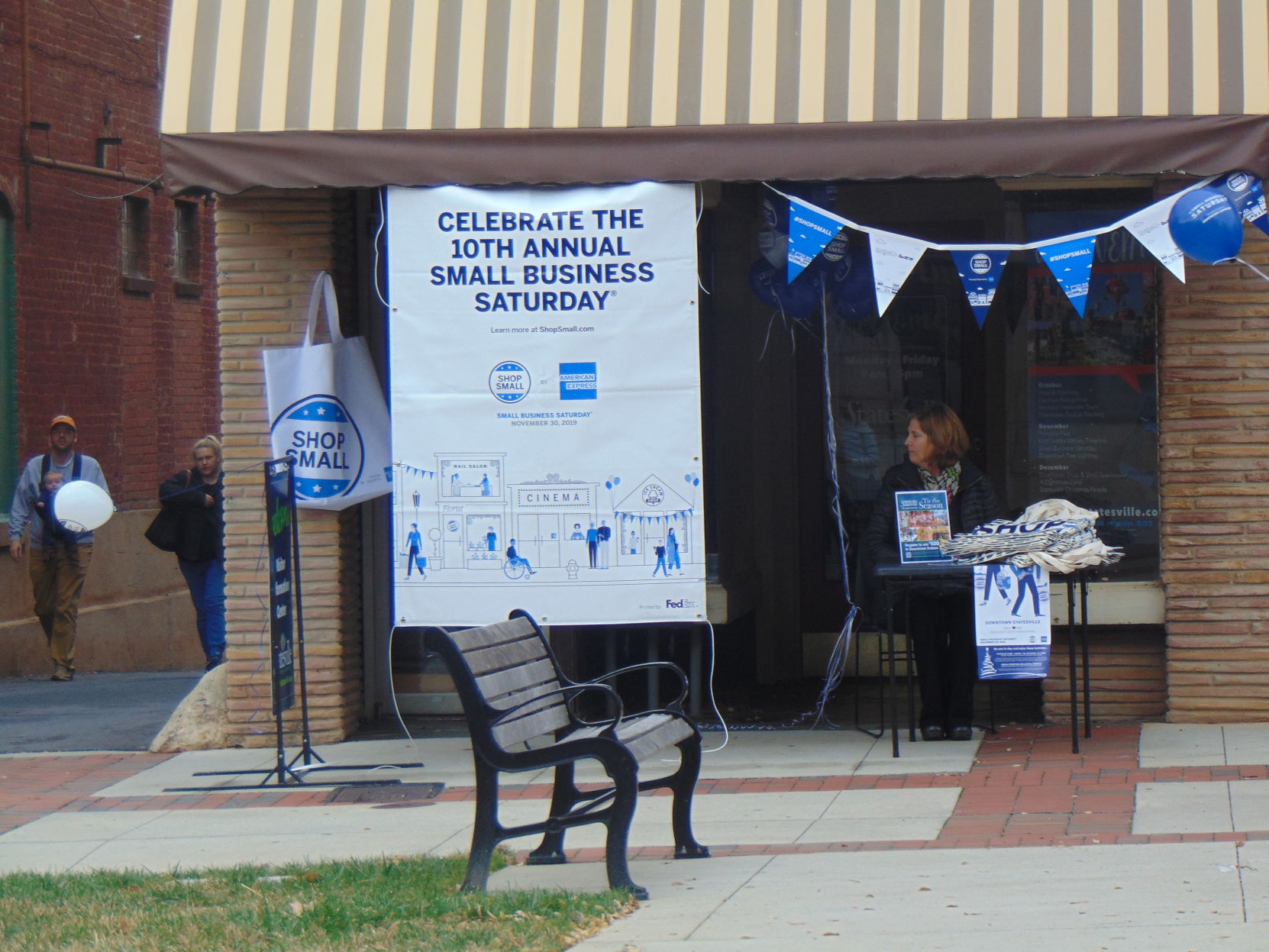 Small Business Saturday (7).JPG